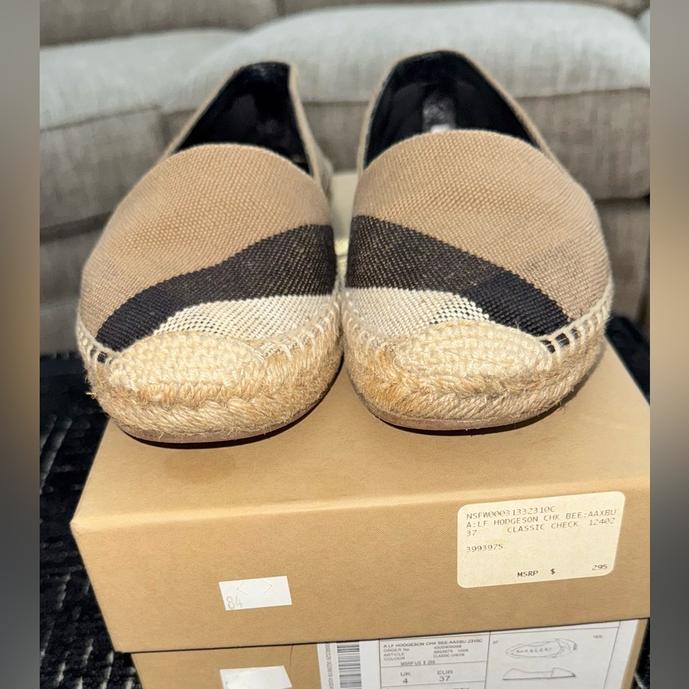 Burberry BRIT Espadrilles - Picture 2 of 8